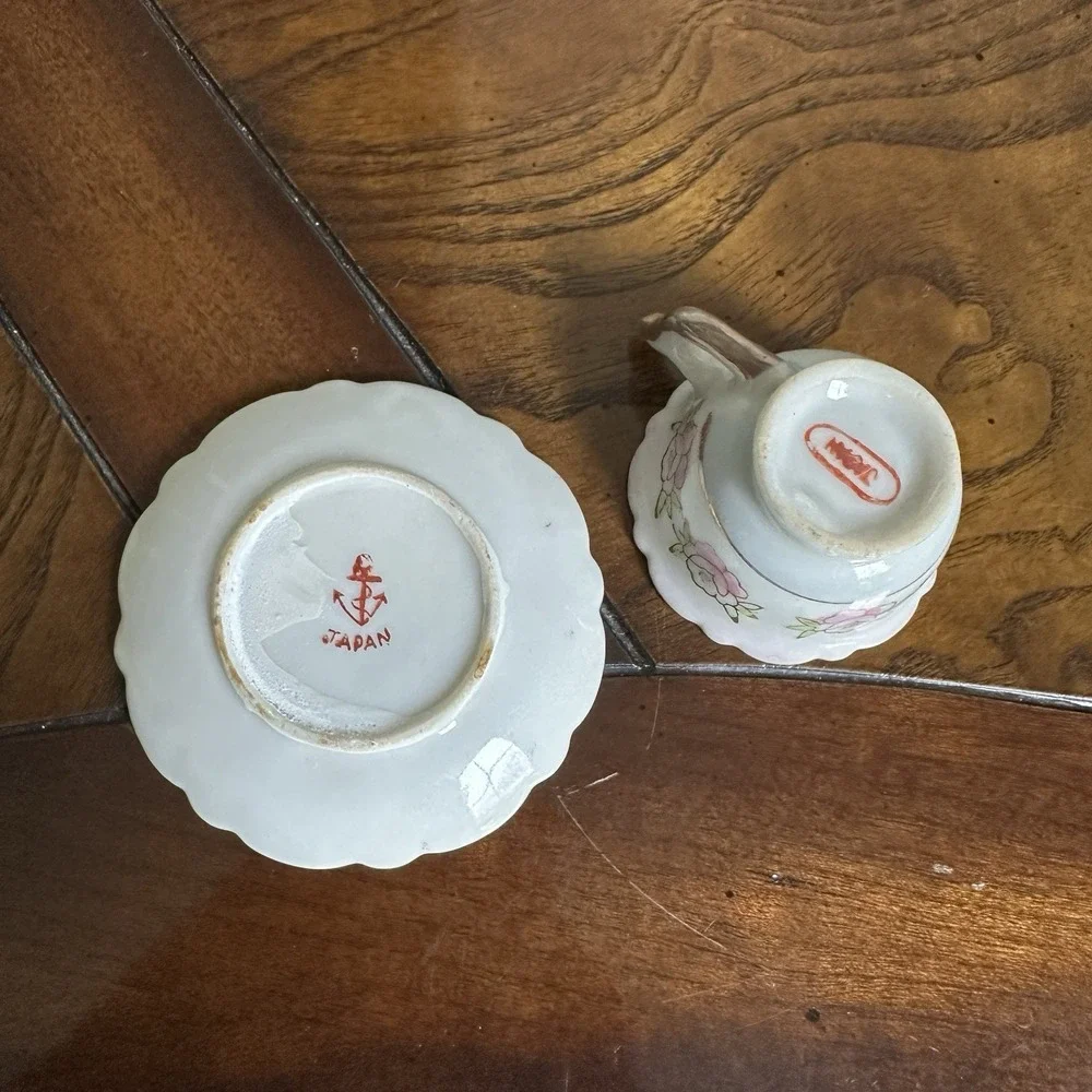 VTG Japanese Miniature Hand Painted Floral‎ Teacup w 2.5 Inch Saucer Set Signed